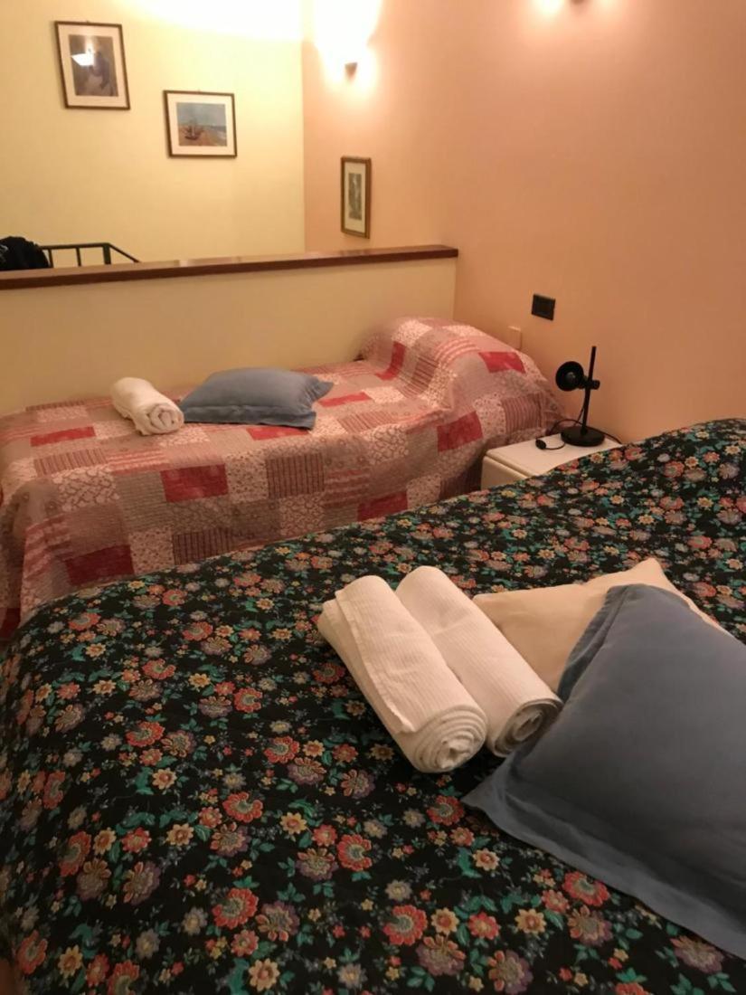 Suite&Loft due deliziosi bilocali, centralissimi, in Pietrasanta Esterno foto